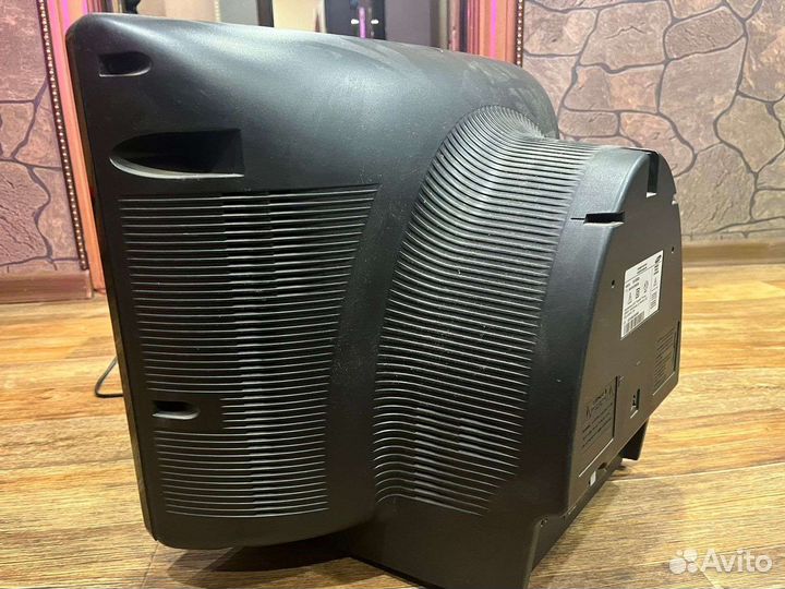 Телевизор samsung