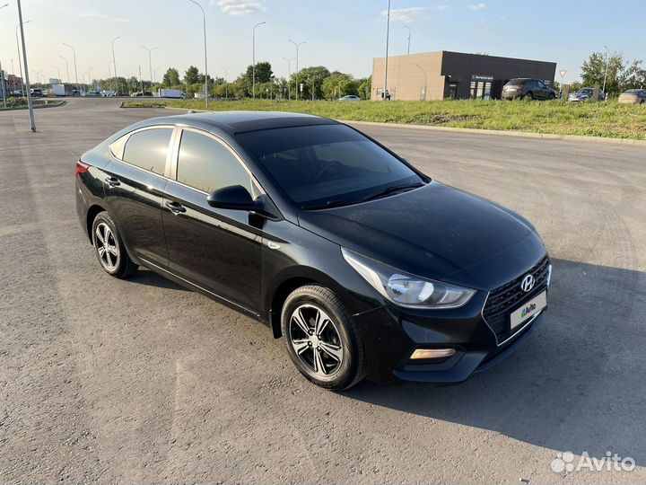 Hyundai Solaris 1.6 AT, 2018, 100 000 км