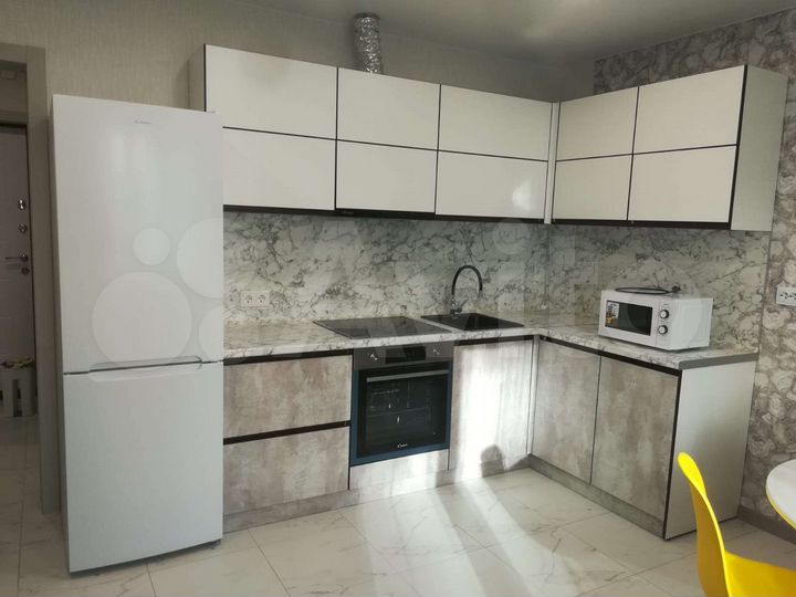 2-к. квартира, 45 м², 3/10 эт.