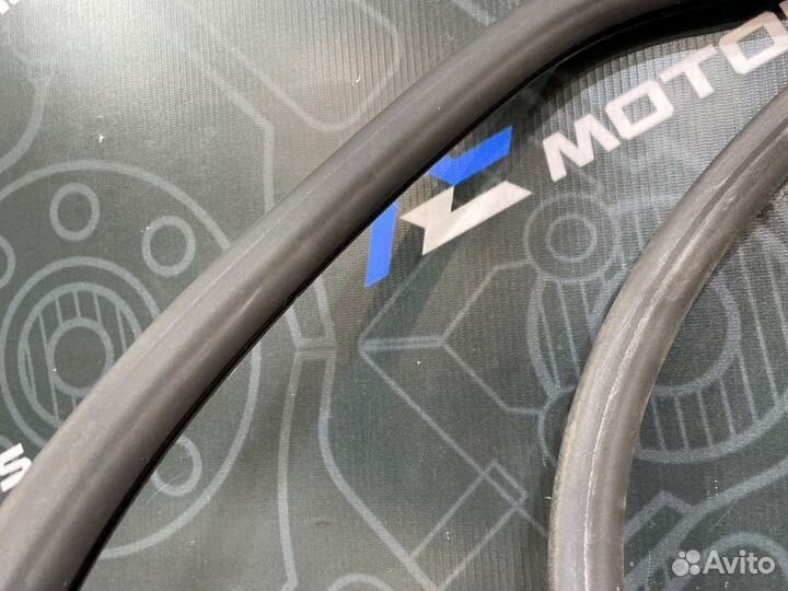 Уплотнитель двери задний Audi A6 C6 BDW 2005