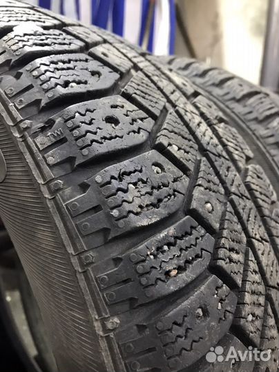 Continental ContiWinterViking 2 205/60 R16