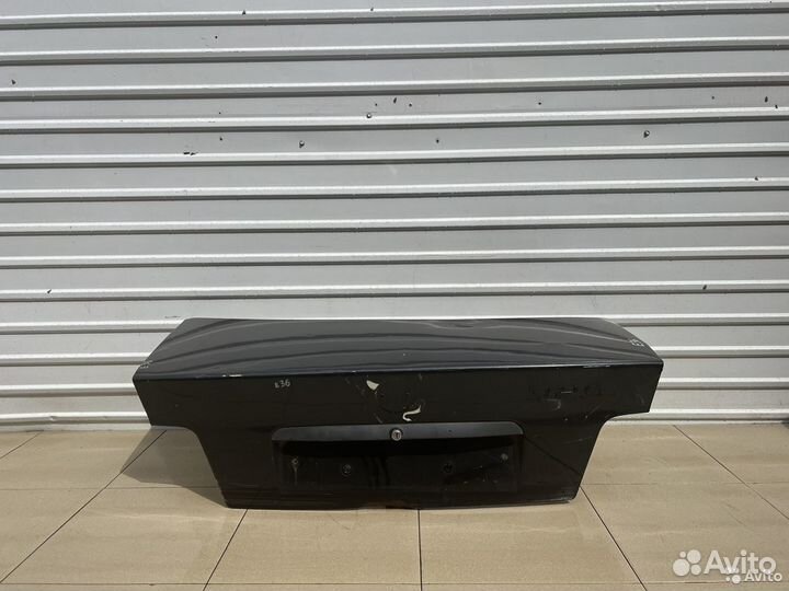 Крышка багажника Bmw е36