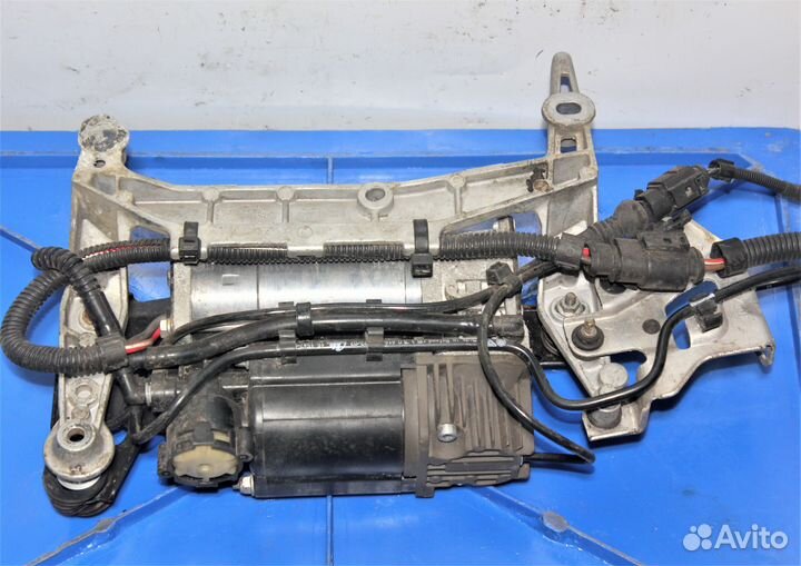 Компрессор пневмоподвески Ауди Audi Q7 4L 2007