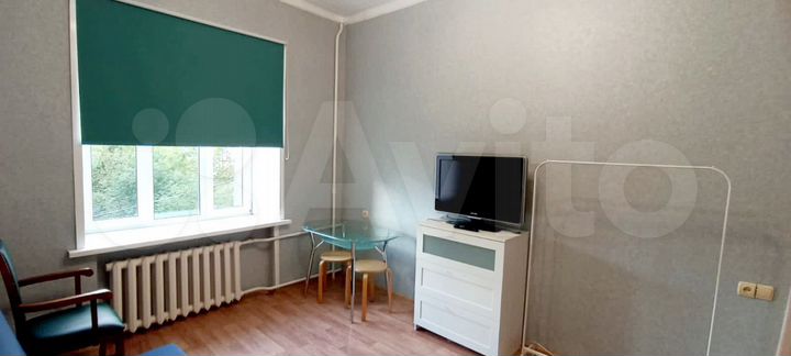 Комната 14 м² в 3-к., 3/6 эт.