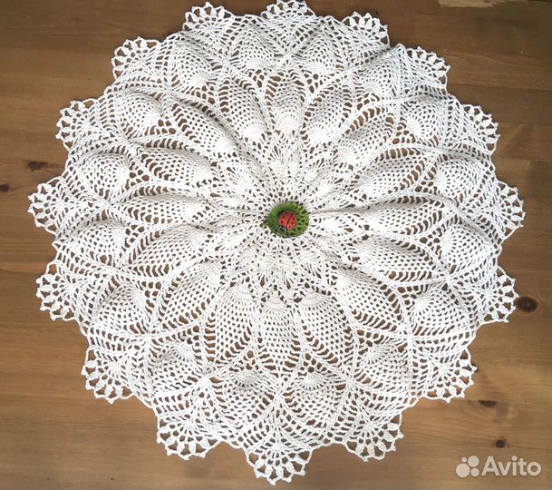 Салфетки вязаные крючком 48 см