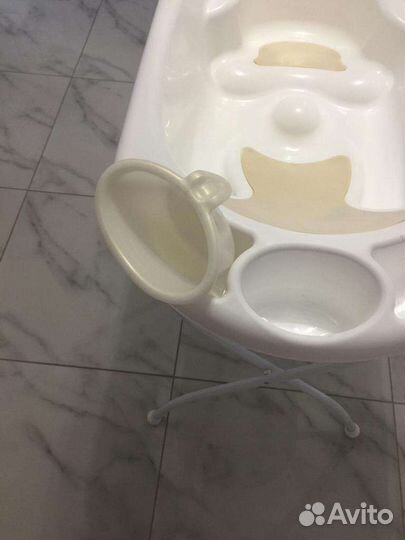 Детская ванночка с подставкой фирмы CAM (Италия)