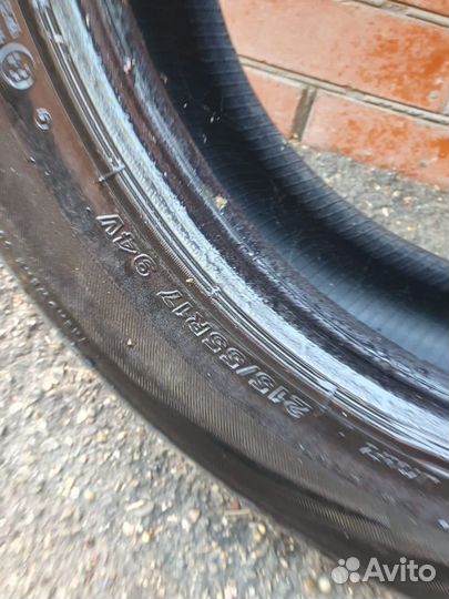 Bridgestone MY-02 Sporty Style 215/55 R17