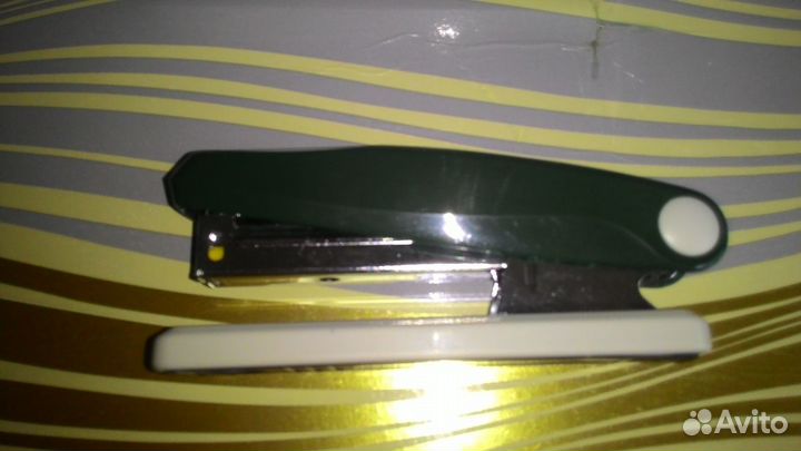 Степлер новый большой