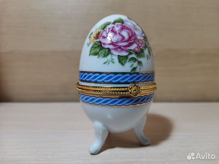 Яйцо фарфоровое