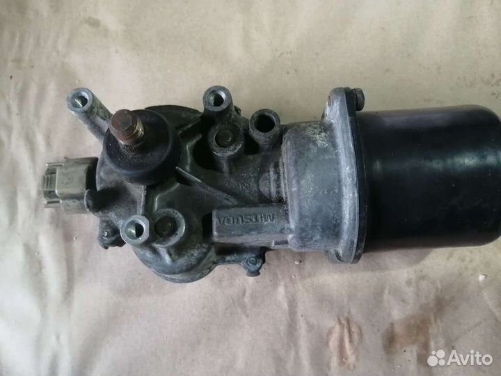 Моторчик стеклоочистителя mitsuba