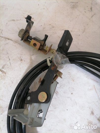 Тросик лючка топливного бака в сборе Kia Sportage