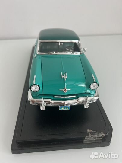 1/18 Lincoln Capri Road Signature
