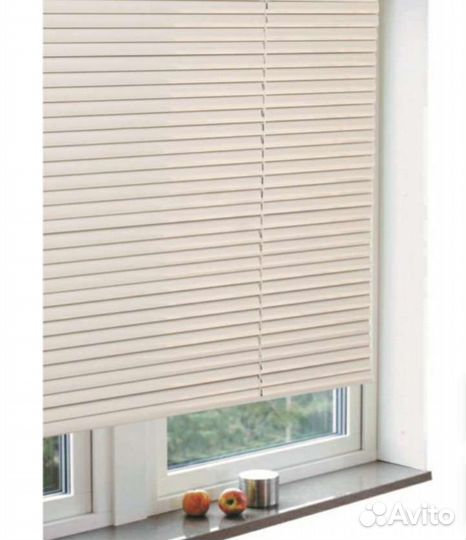 Жалюзи пластик, белый новые в упак, ш. 60 см