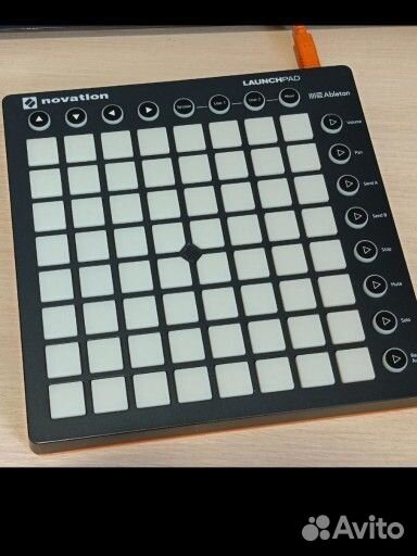 Novation Launchpad mk2