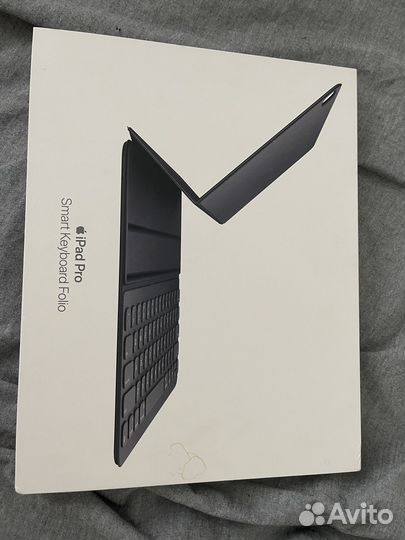 Apple smart keyboard folio 12.9 iPad Pro