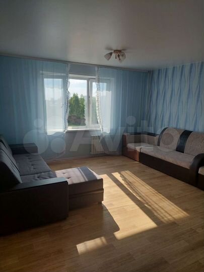 2-к. квартира, 60 м², 4/10 эт.