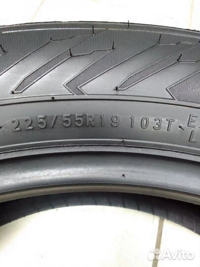 Ikon Tyres Nordman 8 SUV 225/55 R19 103T