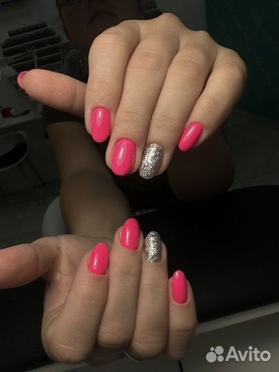 Маникюр с покрытием гель-лаком