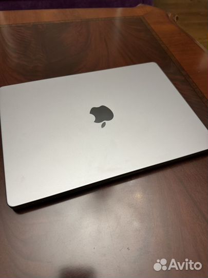 Apple MacBook 14 m1 Pro