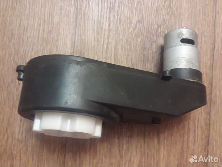 Редуктор для детского электромобиля