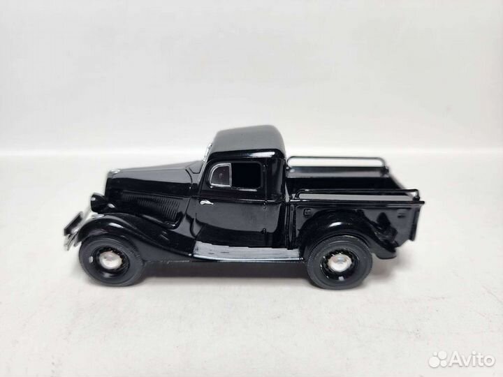 Газ М-415 Deagostini 1:43