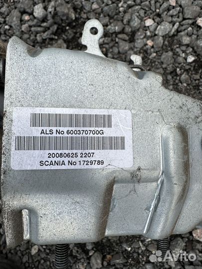 Блок педалей Scania 5 1729789