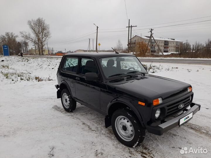 ВАЗ Niva Legend 1.7 МТ, 2022, 1 654 км