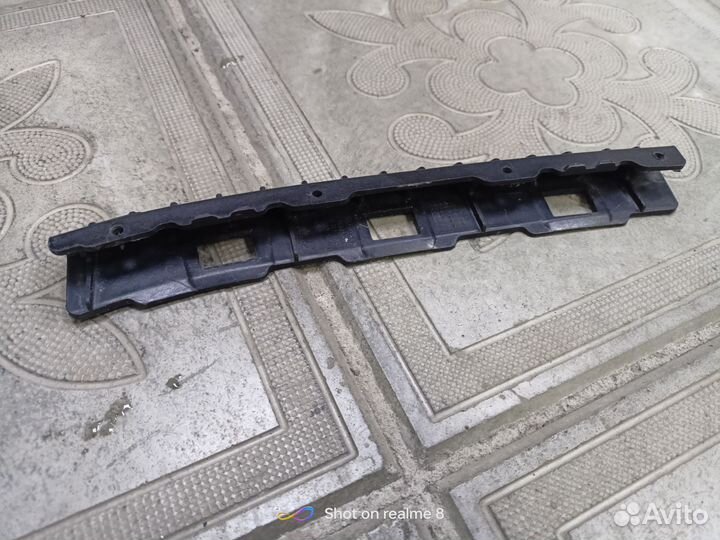 Кронштейн переднего бампера левый Hyundai Creta