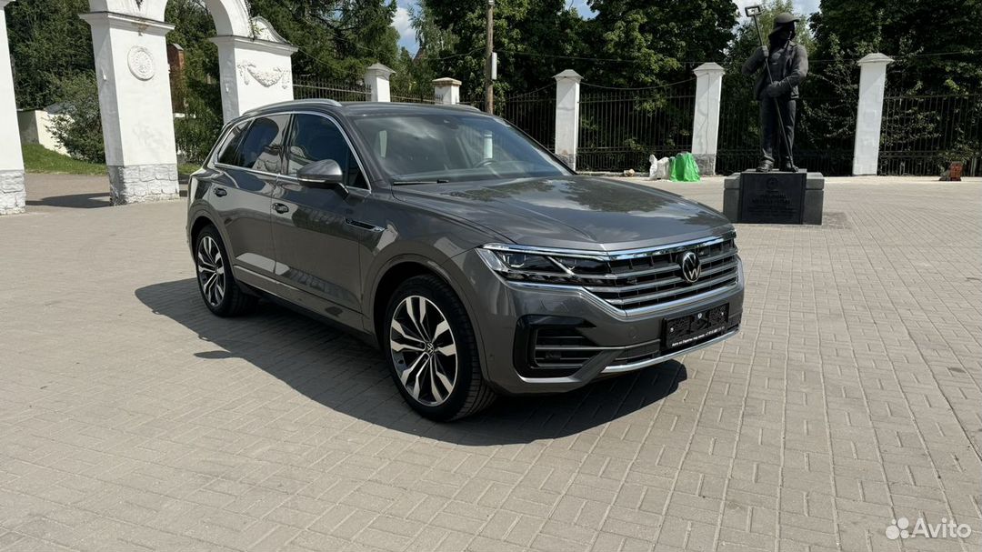 Volkswagen Touareg 3.0 AT, 2023, 56 км