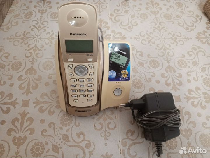 Телефон panasonic