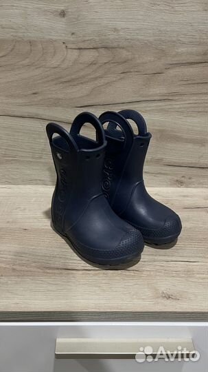 Резиновые сапоги crocs