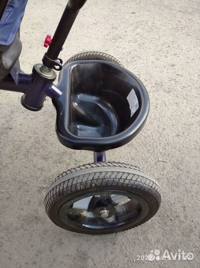 Трех колесный велосипед - коляска