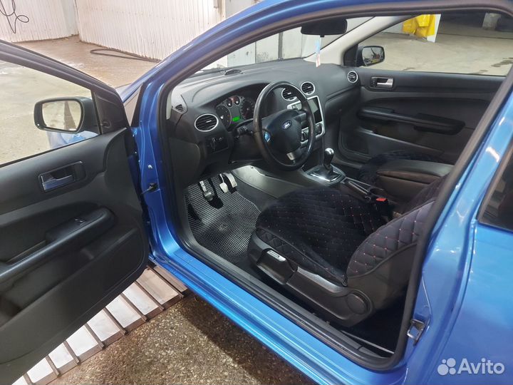 Ford Focus 2.0 МТ, 2005, 262 000 км