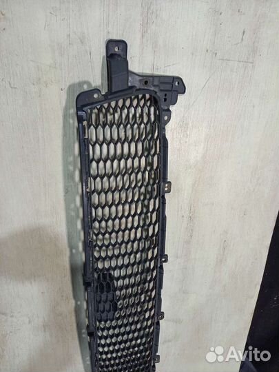 Нижняя решетка переднего бампера Outlander 2 XL