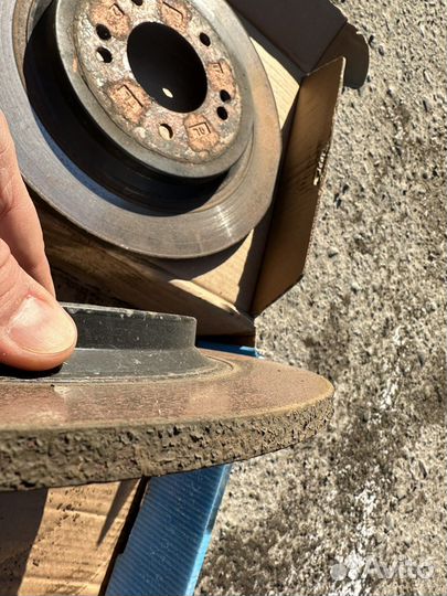 Диски тормозные задние Tucson Sportage 4 эл ручник