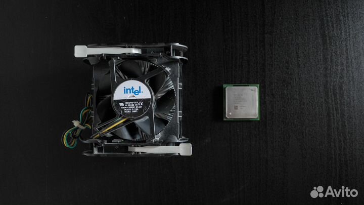 Процессор S-478 Pentium-4 2,4 ghz/1м/512+Cel 2 ghz