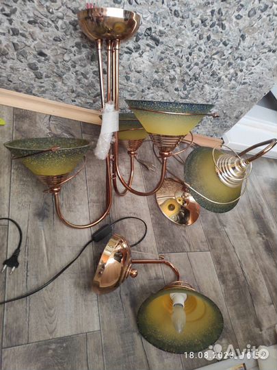 Светильники потолочный, настольный и настенный