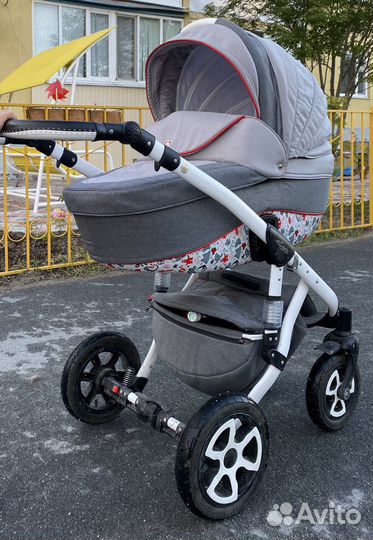Коляска 3 в 1