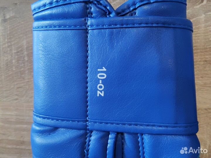 Перчатки боксерские 10 oz