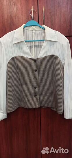 Костюм женский р. 54