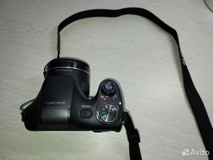 Компактный фотоаппарат Sony DSC H-300