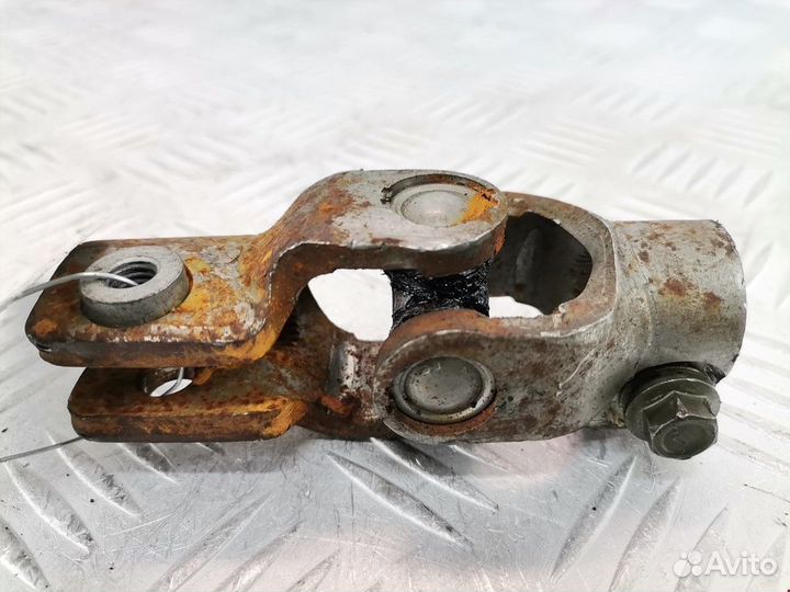 Рулевой карданчик Honda Jazz 2003