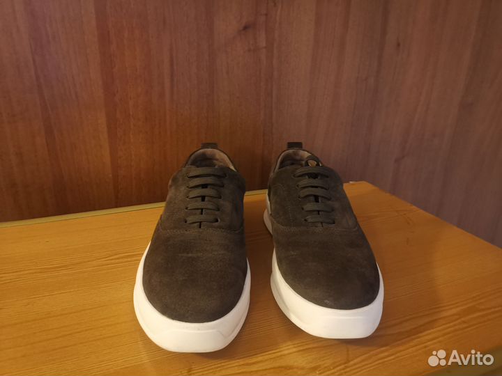 Кроссовки мужские