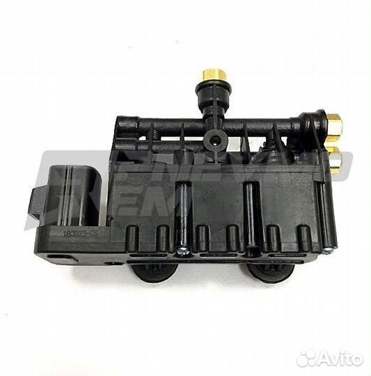 Блок клапанов пневмоподвески Land Rover Discovery