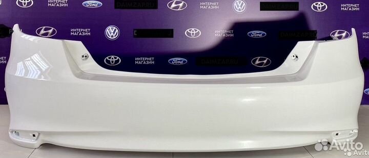 Бампер задний toyota Camry 55 белый