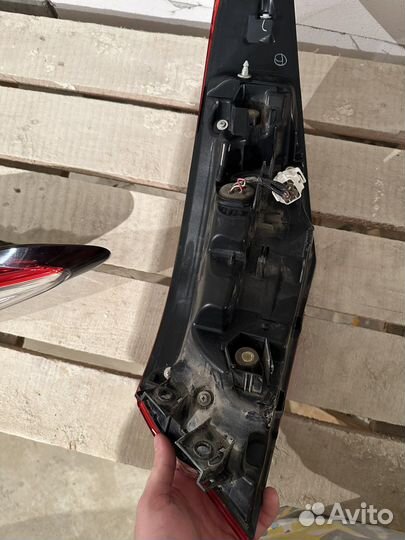 Задние фары на toyota camry 70