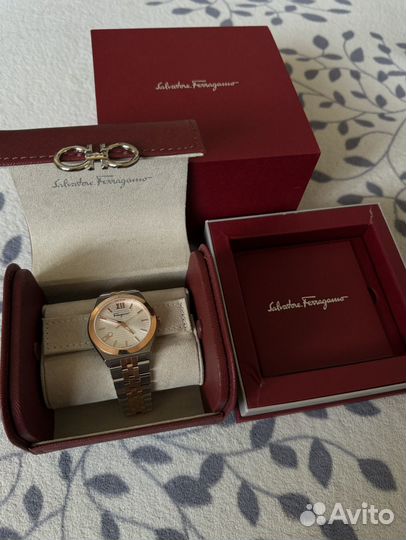 Наручные Часы Salvatore Ferragamo