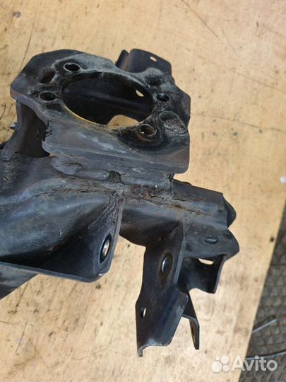 Рычаг продольный задний левый Renault Koleos 2010