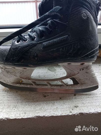 Хоккейные коньки bauer