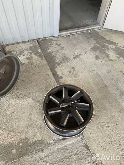 Диски литые Subaru